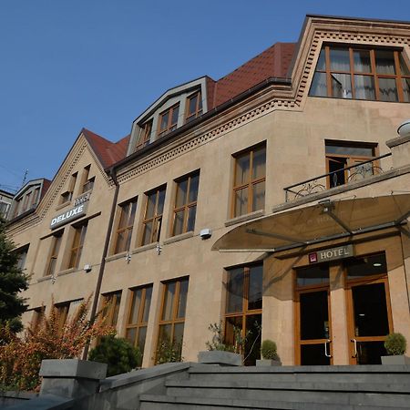 Yerevan Deluxe Hotel Zewnętrze zdjęcie