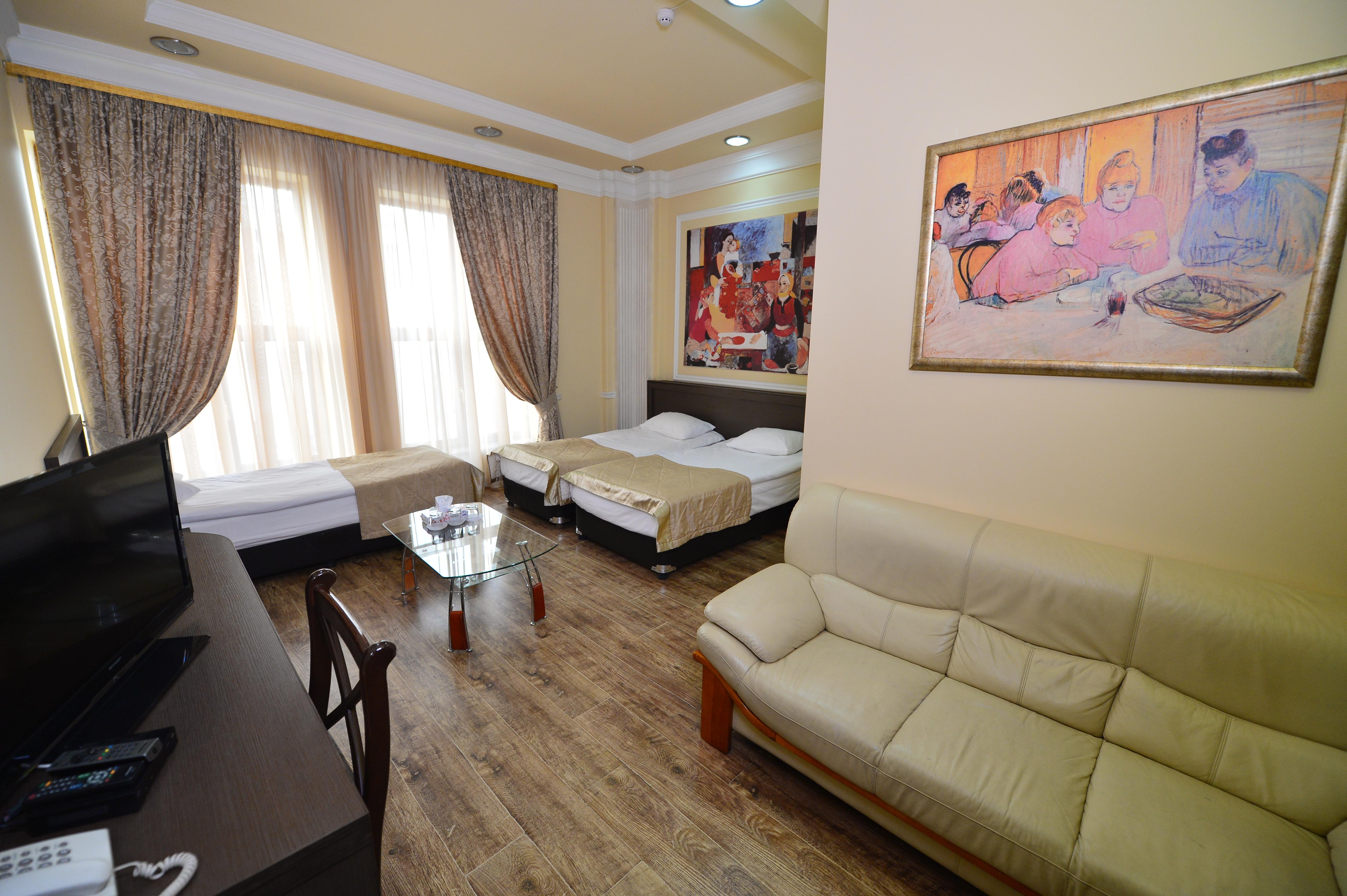 Yerevan Deluxe Hotel Zewnętrze zdjęcie
