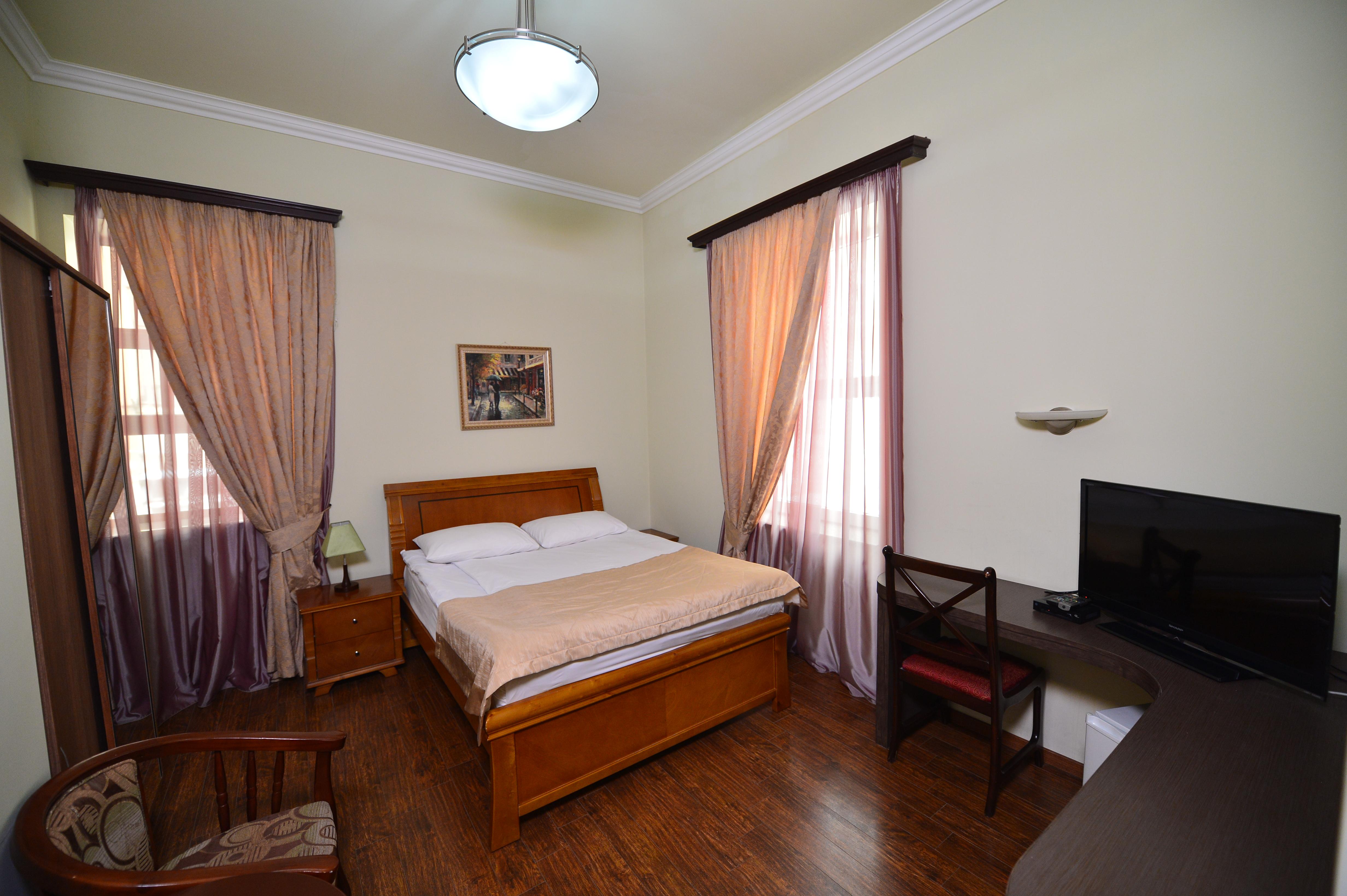 Yerevan Deluxe Hotel Zewnętrze zdjęcie