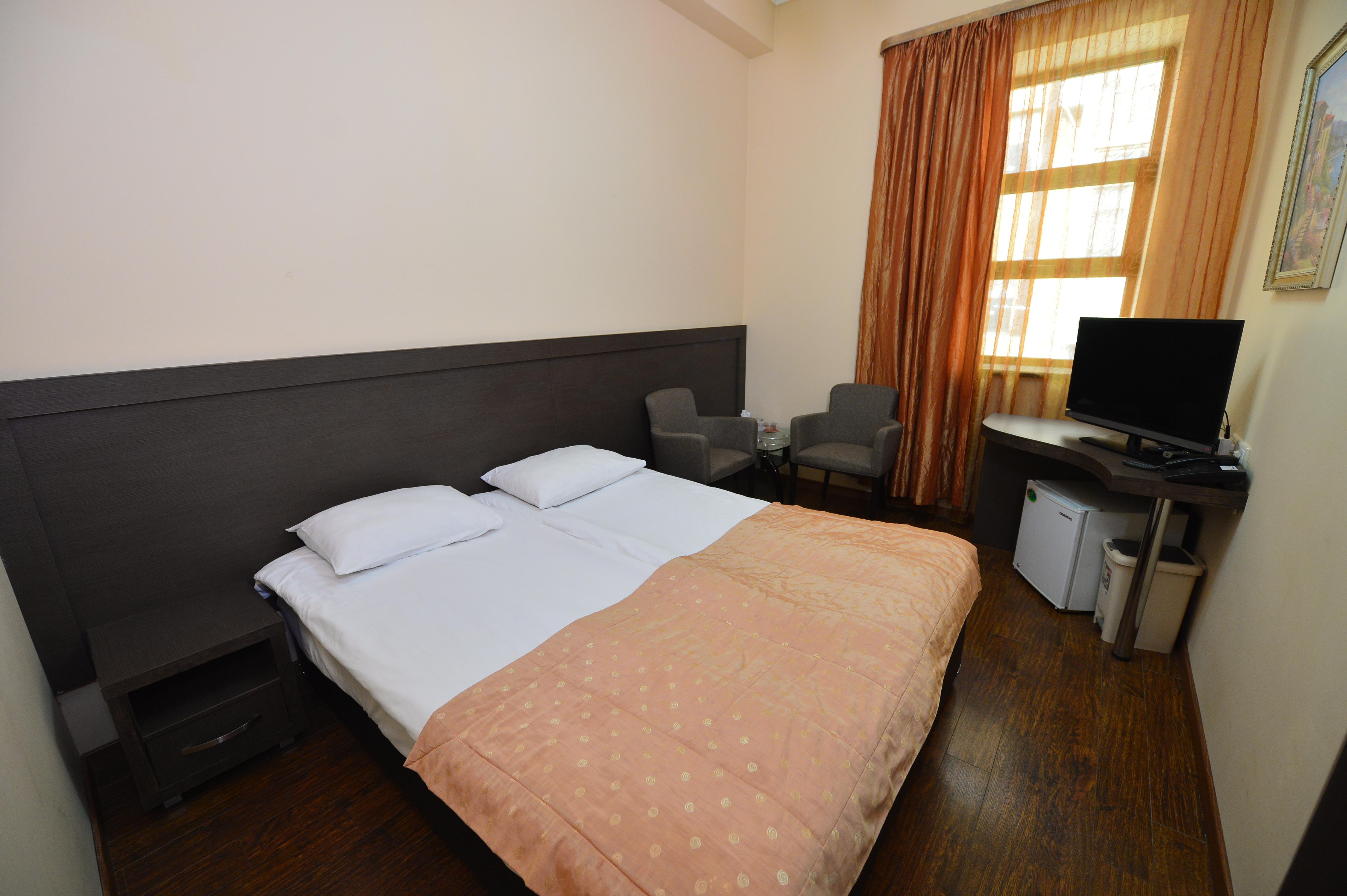 Yerevan Deluxe Hotel Zewnętrze zdjęcie