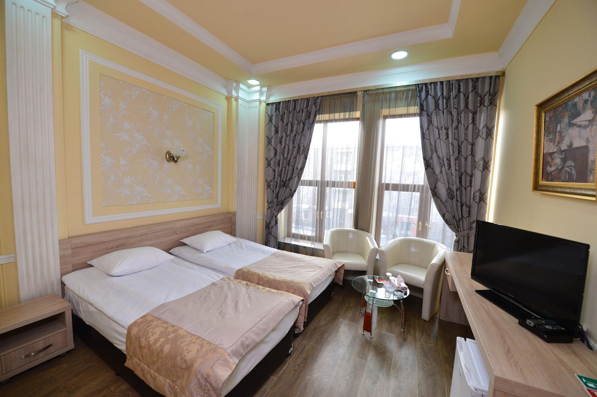 Yerevan Deluxe Hotel Zewnętrze zdjęcie